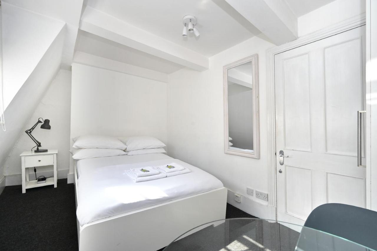 Soho, Piccadilly & Chinatown - Two Bedroom & Two Double Beds Apartment Londres Exterior foto