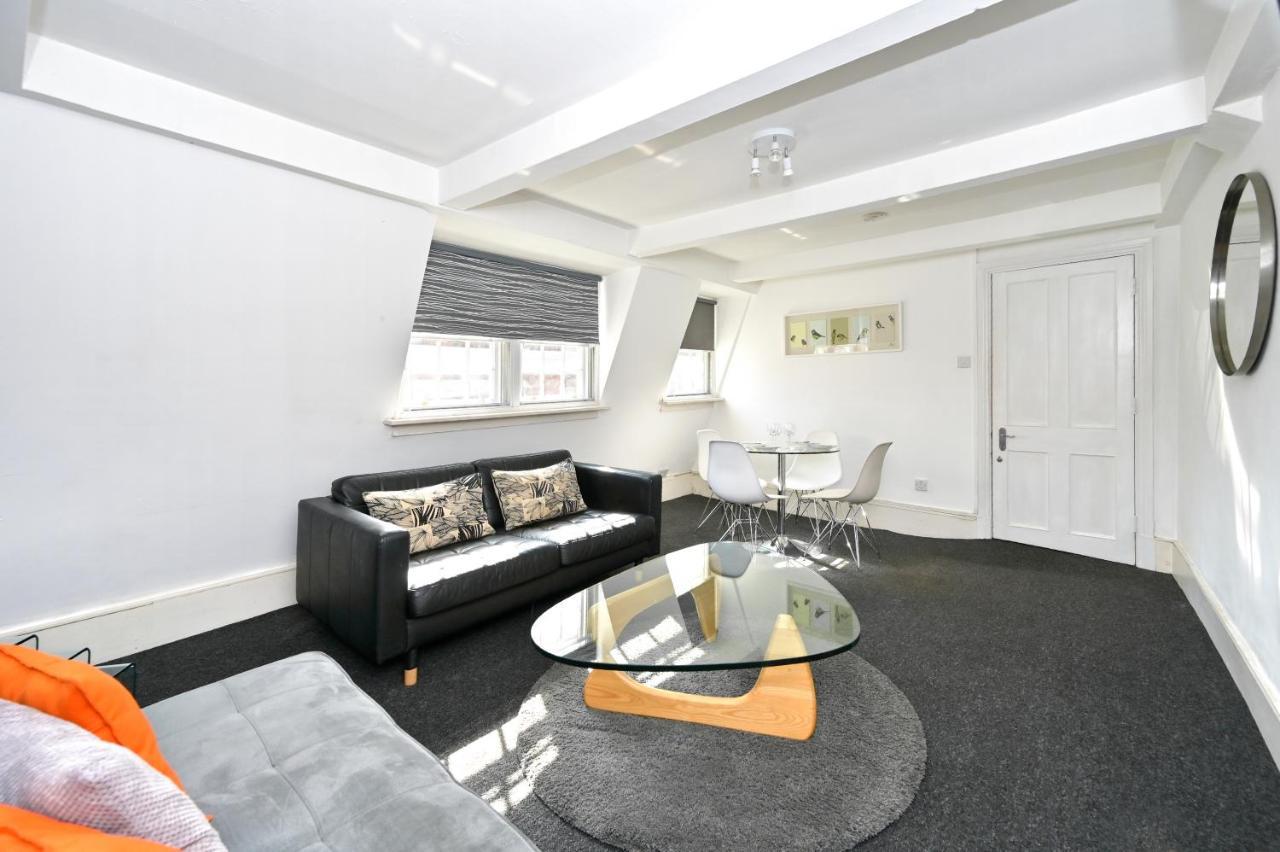 Soho, Piccadilly & Chinatown - Two Bedroom & Two Double Beds Apartment Londres Exterior foto